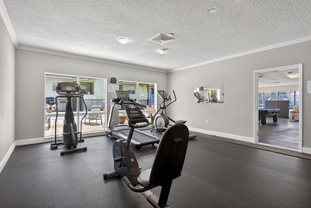 801 W Oakland Park Boulevard, Oakland Park, FL 33311