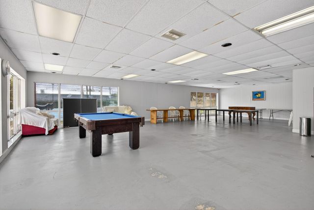 801 W Oakland Park Boulevard, Oakland Park, FL 33311