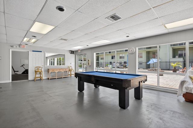 801 W Oakland Park Boulevard, Oakland Park, FL 33311