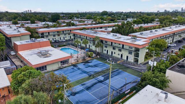 801 W Oakland Park Boulevard, Oakland Park, FL 33311