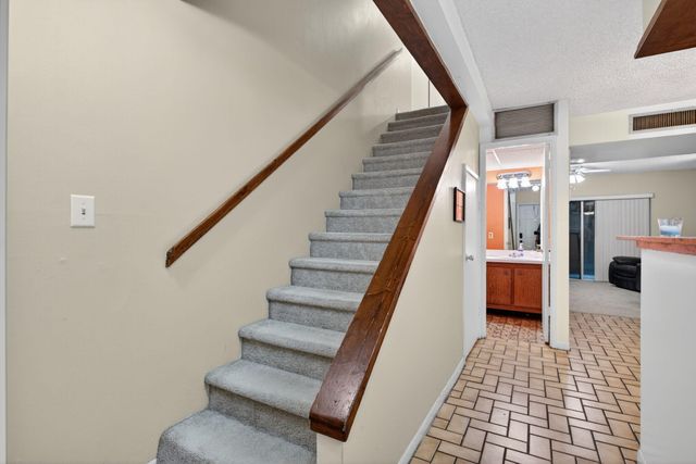 801 W Oakland Park Boulevard, Oakland Park, FL 33311