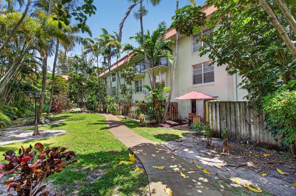 801 W Oakland Park Boulevard, Oakland Park, FL 33311