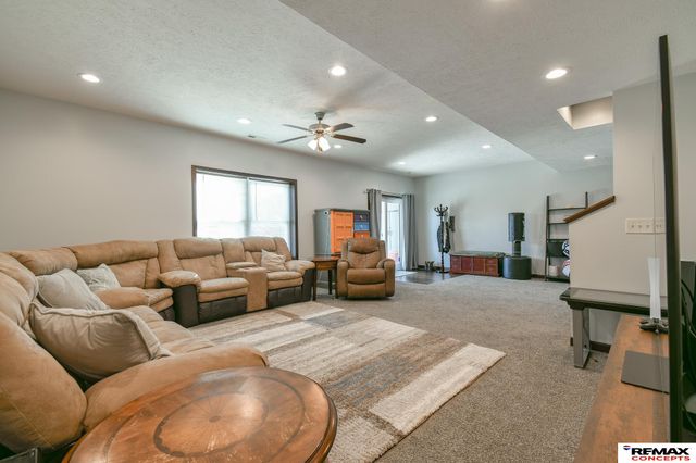2105 Myhill Lane, Crete, NE 68333