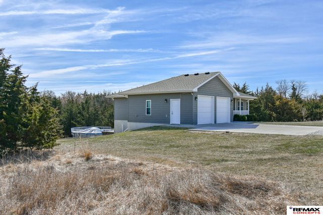 2105 Myhill Lane, Crete, NE 68333