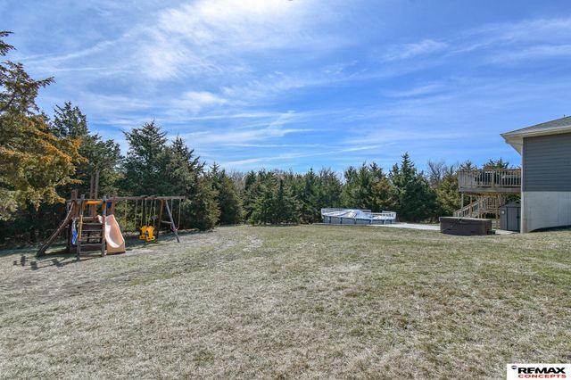 2105 Myhill Lane, Crete, NE 68333