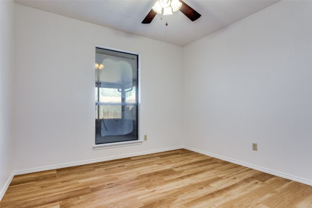 6644 Lakeside Drive, Lake Worth, TX 76135