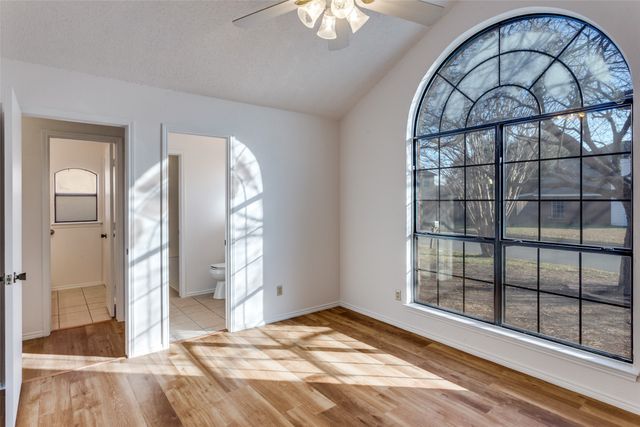 6644 Lakeside Drive, Lake Worth, TX 76135