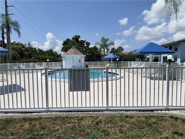 1100 Pondella RD # 1001, Cape Coral, FL 33909