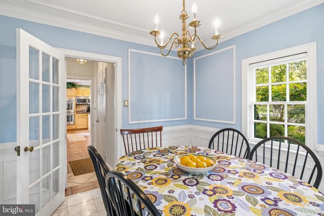 107 E MILL RD, Flourtown, PA 19031