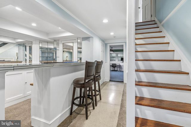 107 E MILL RD, Flourtown, PA 19031