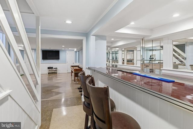 107 E MILL RD, Flourtown, PA 19031