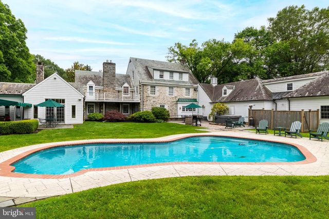 107 E MILL RD, Flourtown, PA 19031