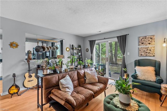 1637 Helmsley CT, Virginia Beach, VA 23464