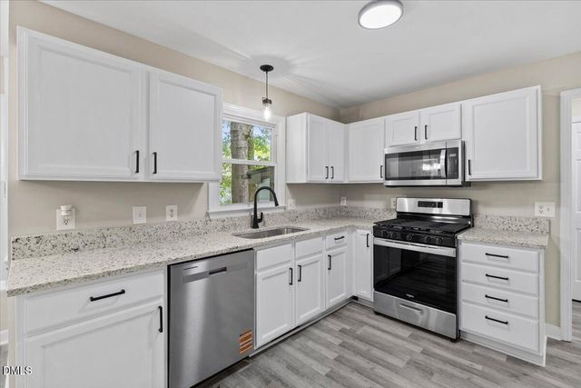 4705 Atterbury Court, Raleigh, NC 27604