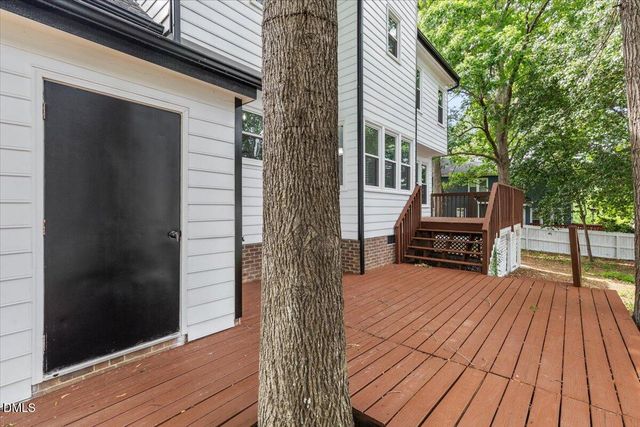 4705 Atterbury Court, Raleigh, NC 27604