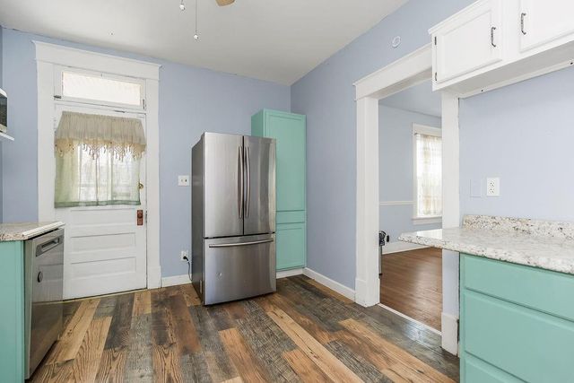 211 Vine Street, Leavenworth, KS 66048