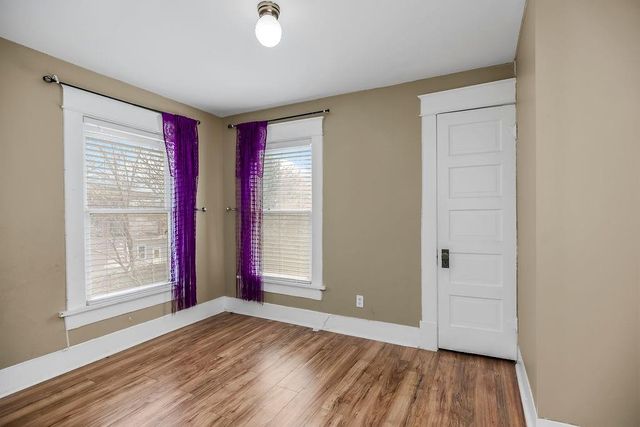 211 Vine Street, Leavenworth, KS 66048