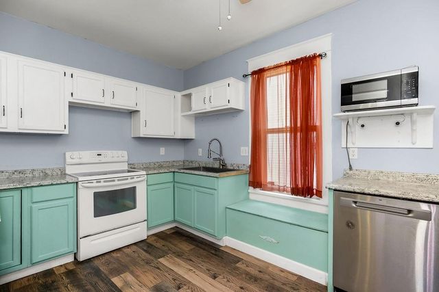 211 Vine Street, Leavenworth, KS 66048