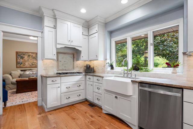 1051 Holly Tree Farms Rd, Brentwood, TN 37027
