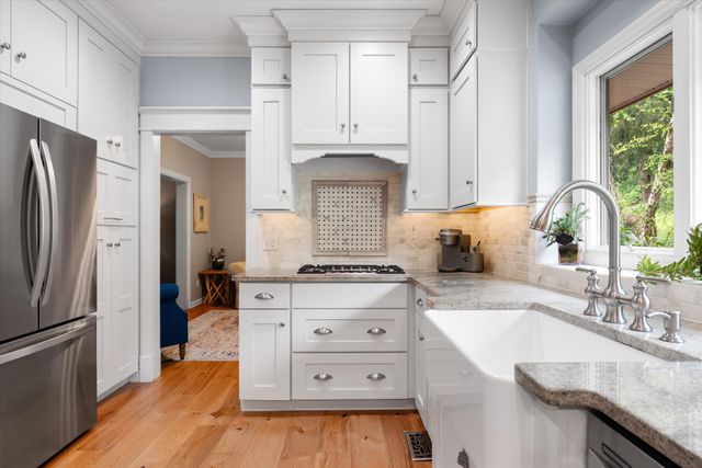 1051 Holly Tree Farms Rd, Brentwood, TN 37027