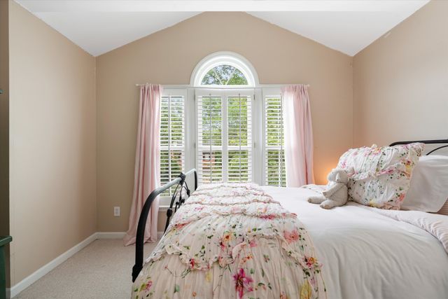 1051 Holly Tree Farms Rd, Brentwood, TN 37027