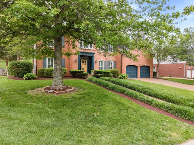 1051 Holly Tree Farms Rd, Brentwood, TN 37027