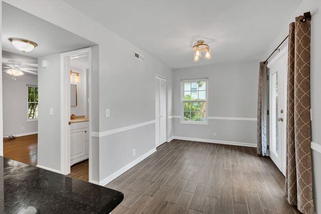 5510 Country Dr Apt 50, Nashville, TN 37211