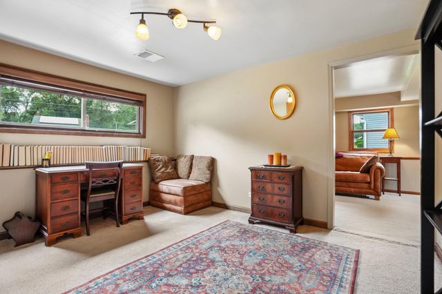 85 W WOODCREST AVE, Maple Shade, NJ 08052