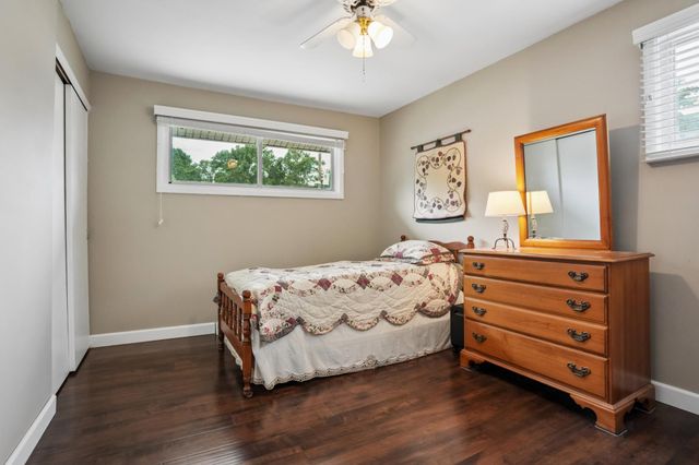 85 W WOODCREST AVE, Maple Shade, NJ 08052
