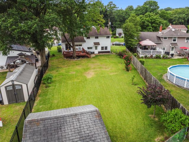 85 W WOODCREST AVE, Maple Shade, NJ 08052