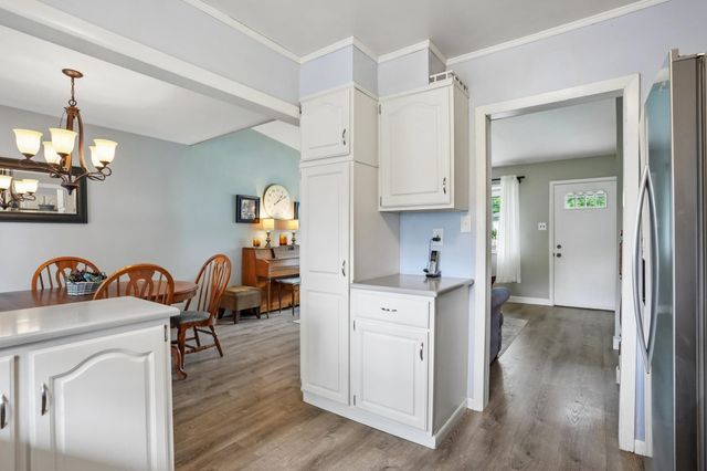 85 W WOODCREST AVE, Maple Shade, NJ 08052