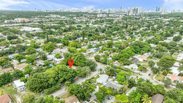 1585 NE 158th St, North Miami Beach, FL 33162