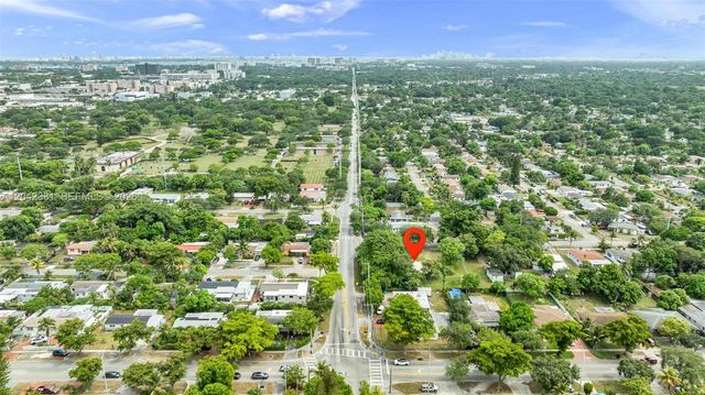 1585 NE 158th St, North Miami Beach, FL 33162