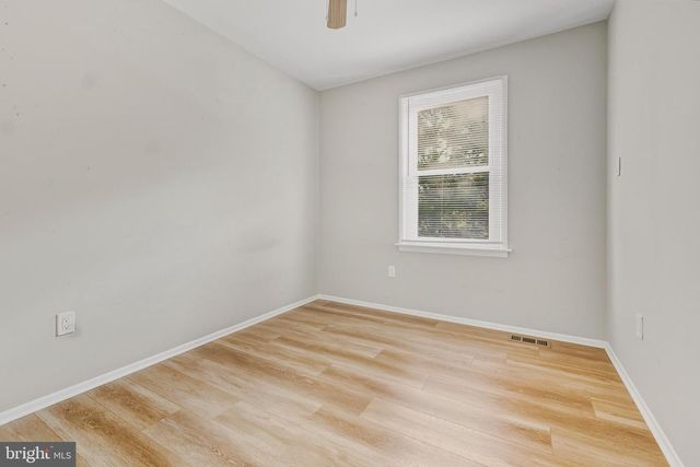 18 MADISON ST, Swedesboro, NJ 08085