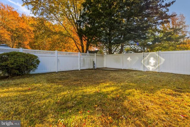 18 MADISON ST, Swedesboro, NJ 08085