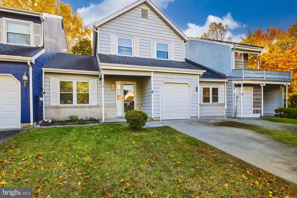 18 MADISON ST, Swedesboro, NJ 08085