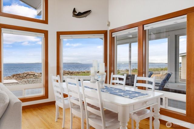 333 Keystone Avenue, Coupeville, WA 98239