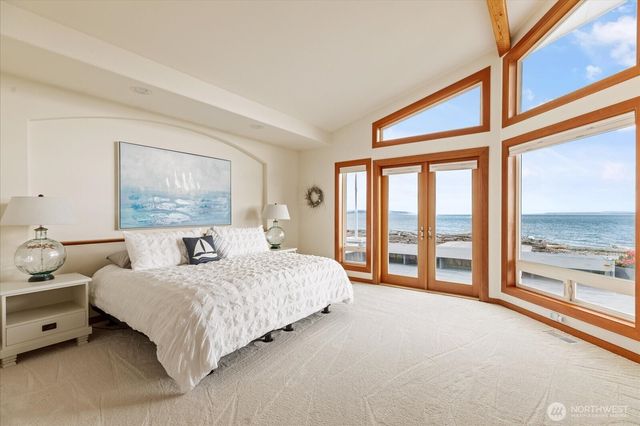 333 Keystone Avenue, Coupeville, WA 98239