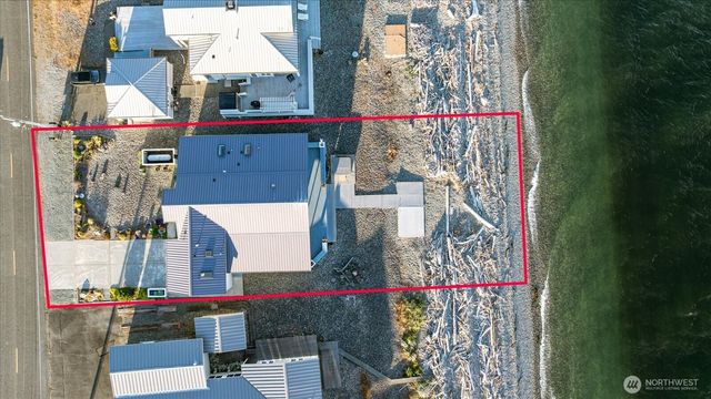 333 Keystone Avenue, Coupeville, WA 98239