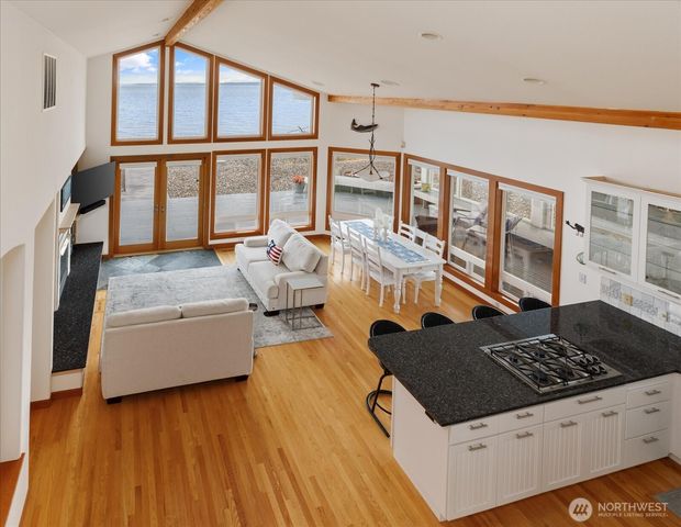 333 Keystone Avenue, Coupeville, WA 98239