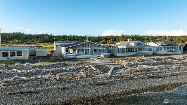 333 Keystone Avenue, Coupeville, WA 98239