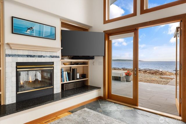 333 Keystone Avenue, Coupeville, WA 98239