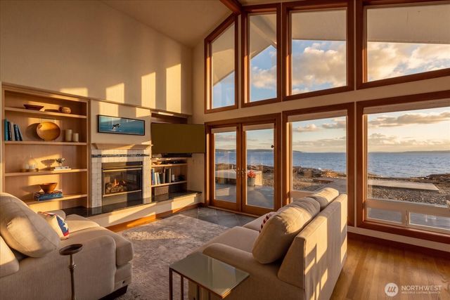 333 Keystone Avenue, Coupeville, WA 98239