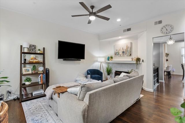4040 Avondale Avenue 405, Dallas, TX 75219
