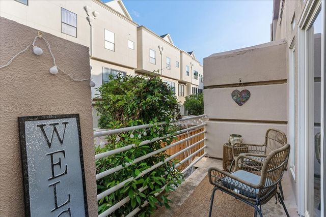 4040 Avondale Avenue 405, Dallas, TX 75219