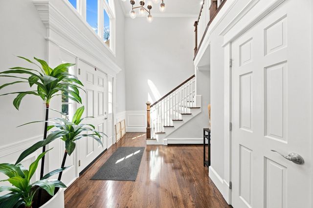 134 Parker Rd, Framingham, MA 01702