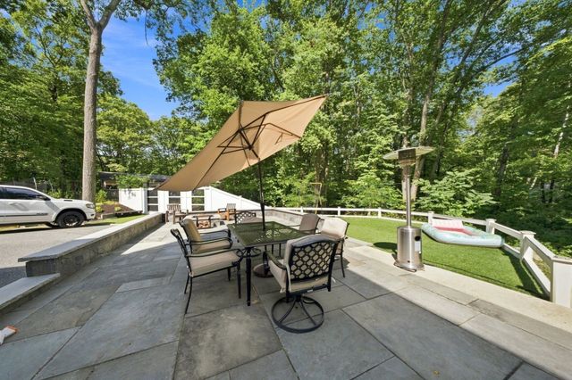 134 Parker Rd, Framingham, MA 01702