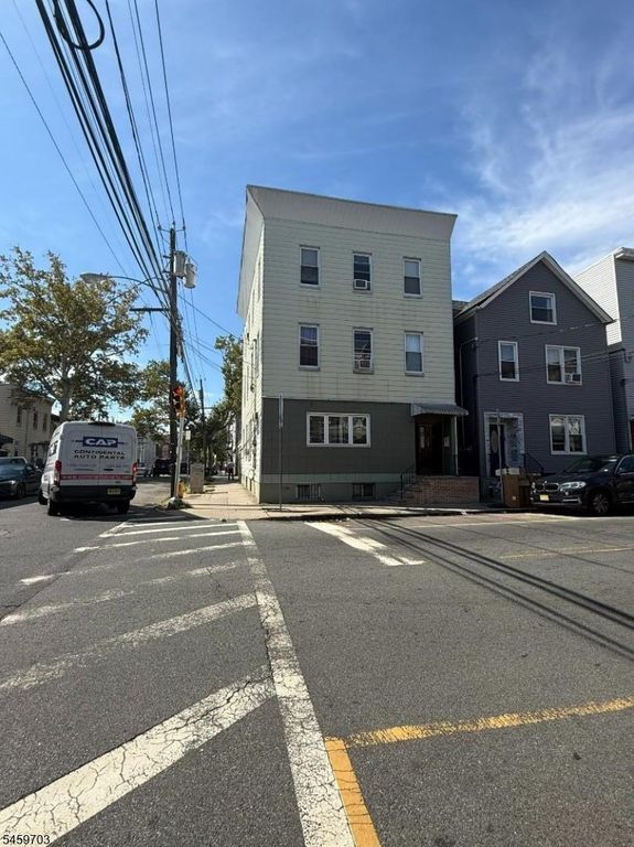 382 Walnut St 3, Newark City, NJ 07105 — photo 2