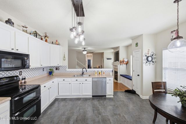 7341 Red Maple Drive, Olive Branch, MS 38654