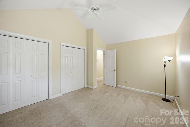 7424 Hurstbourne Green Drive, Charlotte, NC 28277